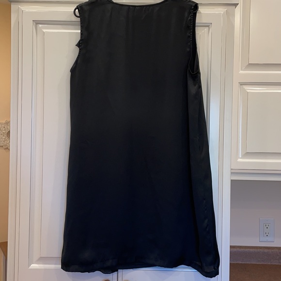 Go International ruffle front sleeveless satin slip dress size XL - Picture 4 of 8